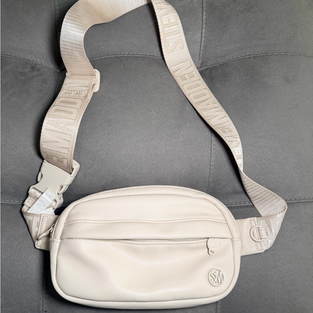 Steve Madden Cream Crossbody Bag